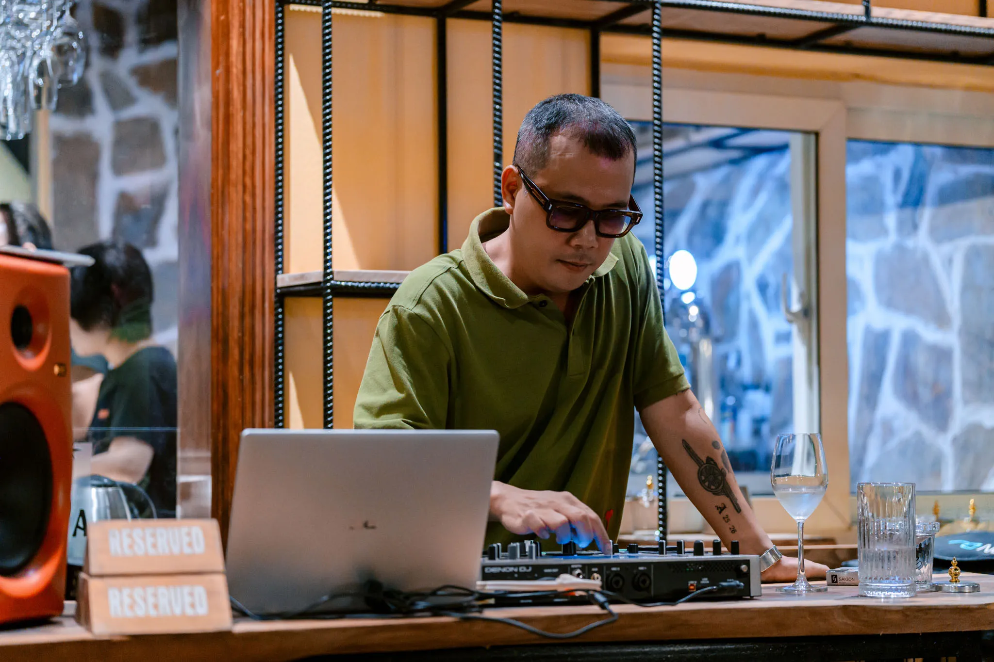 Nhịp điệu về đêm